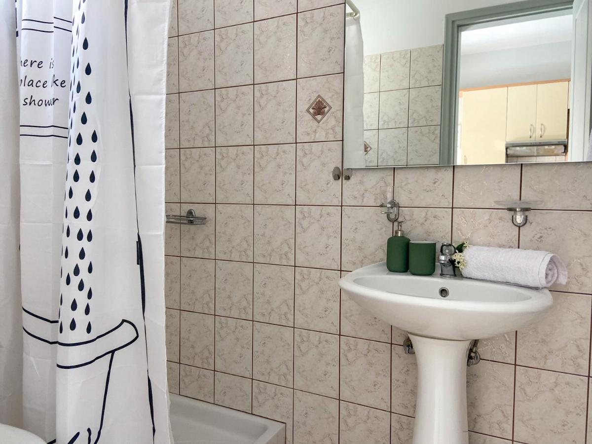Ermis Apartments Аргостоліон Екстер'єр фото